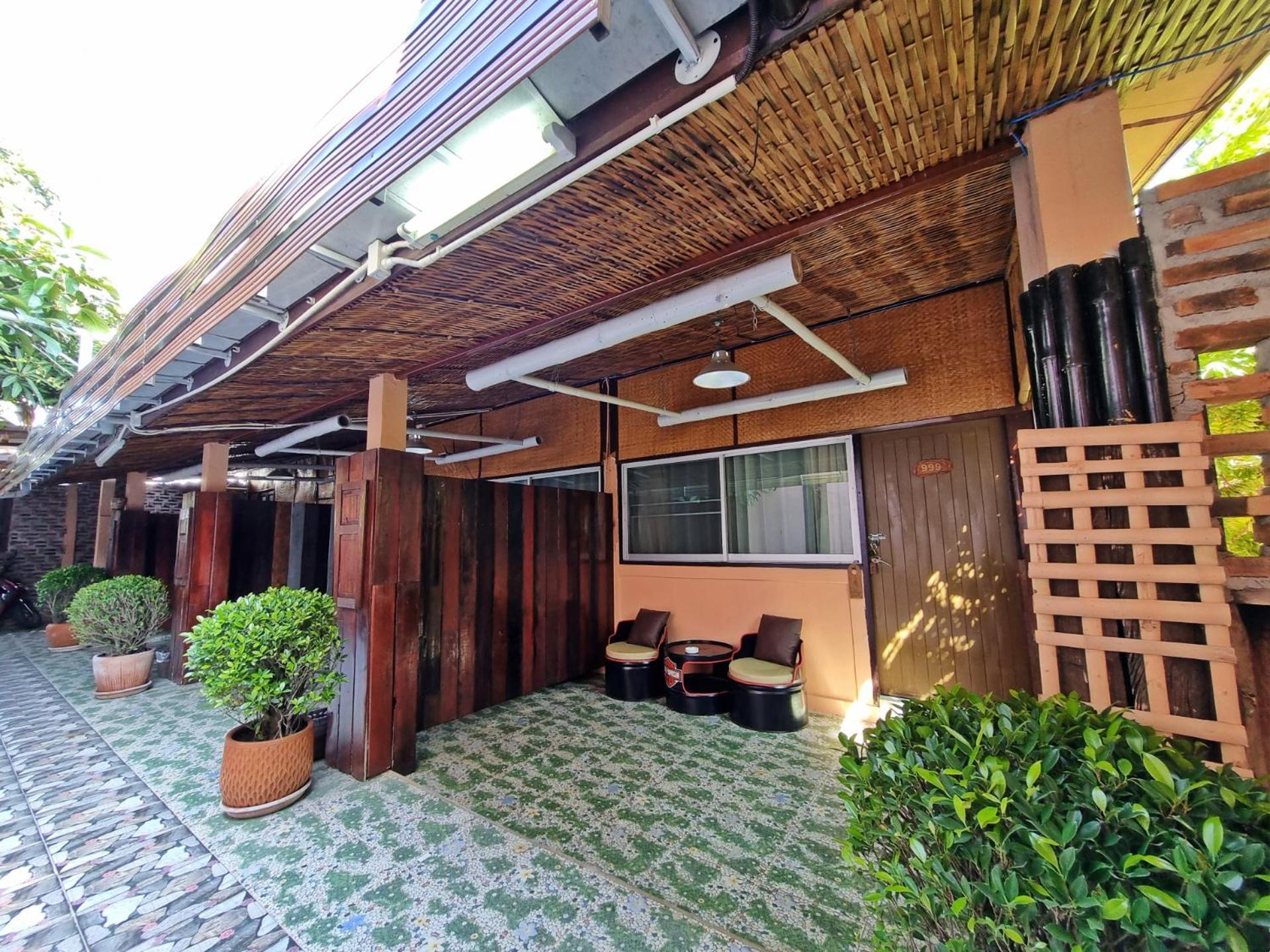 De Wiang Kum Kam Khách sạn 4*