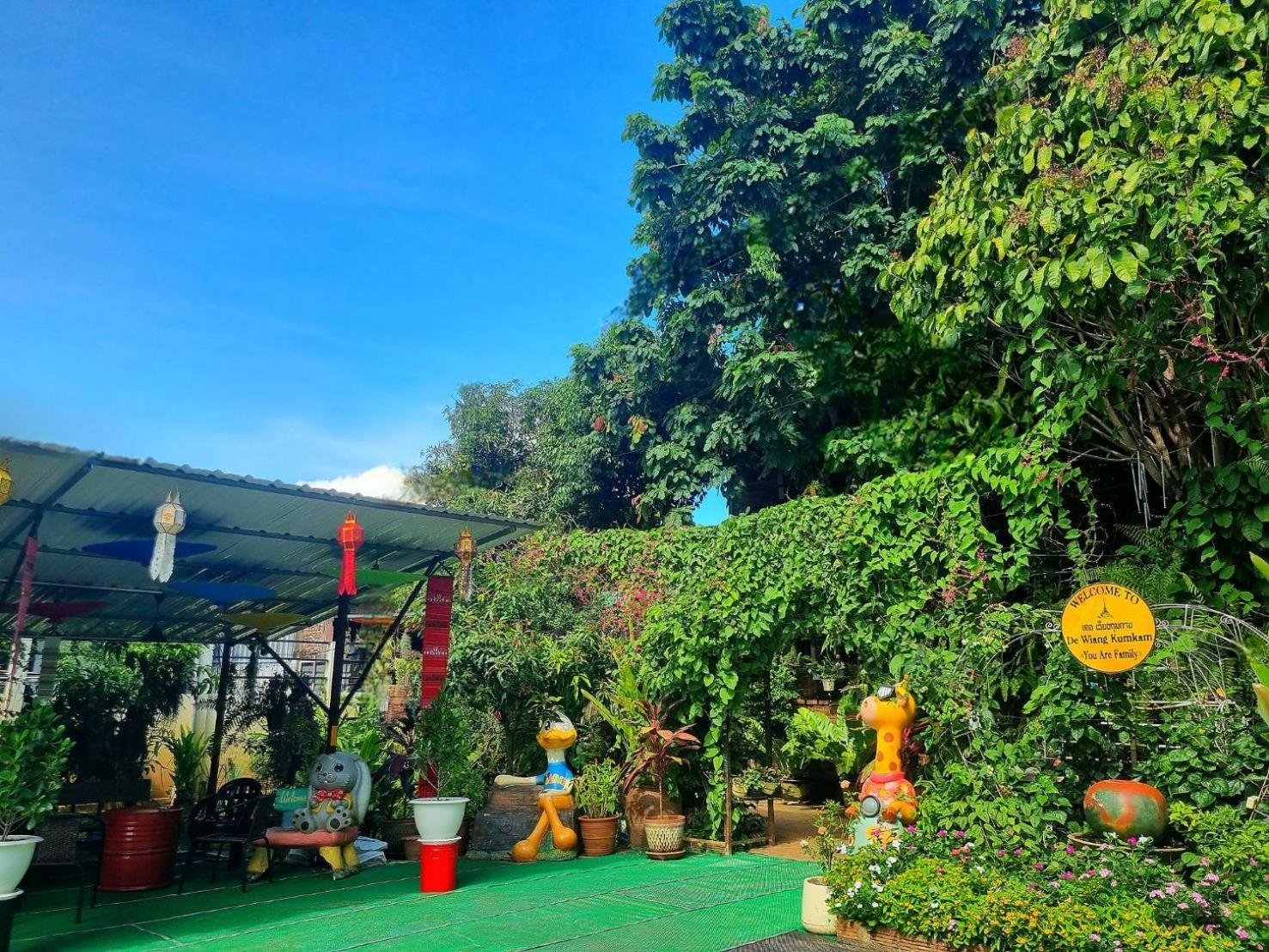 De Wiang Kum Kam Chiang Mai
