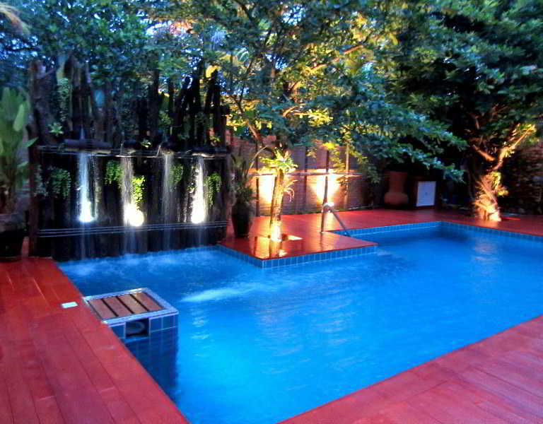 Khách sạn De Wiang Kum Kam 4*